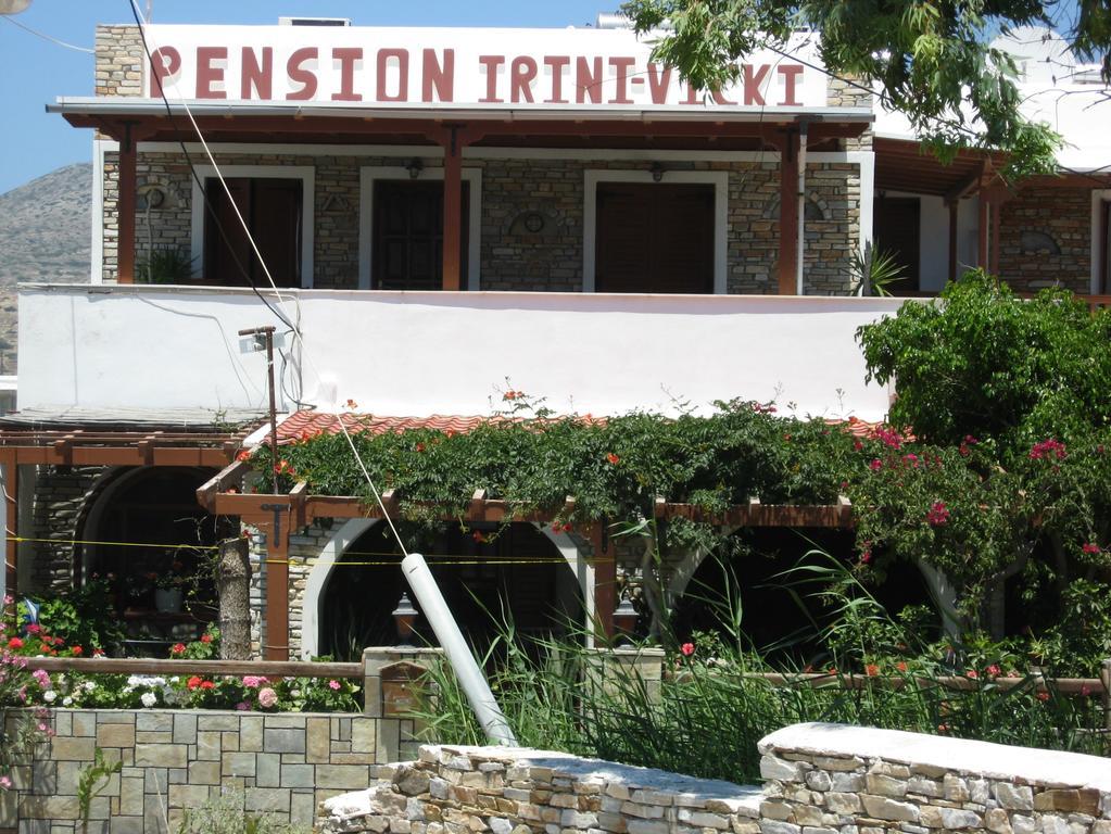 Pension Irini-Vicky Ios Exteriör bild